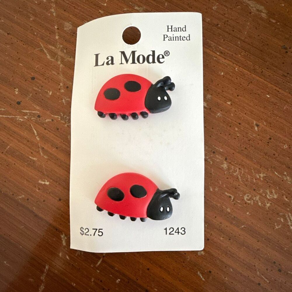 Vintage La Mode Ladybug Buttons | Hand Painted | NOS | New on Card | Sewing Noti